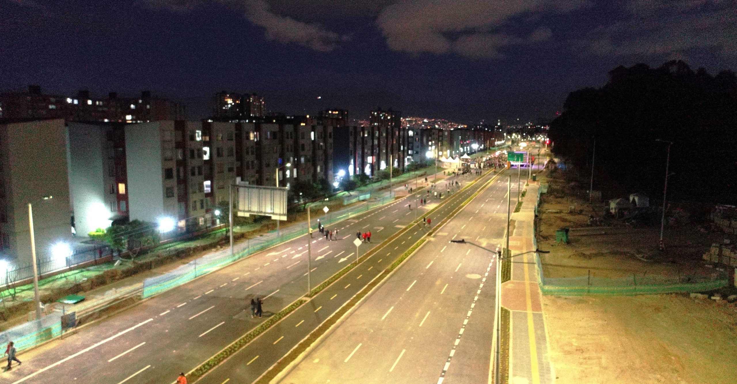 DCIM100MEDIADJI_0989.JPG