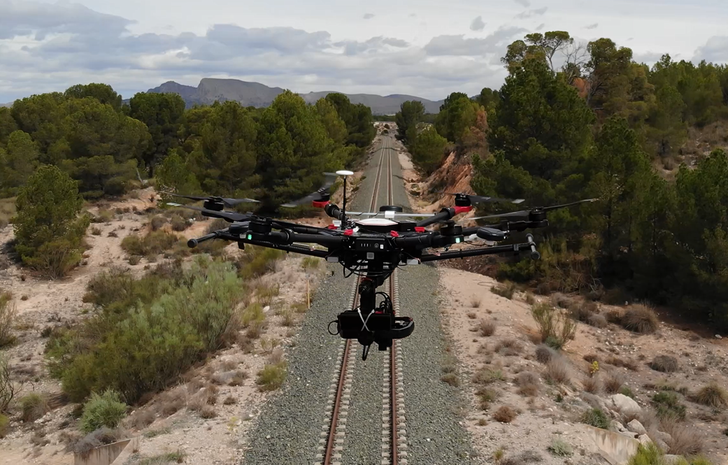 02_Dron_rail